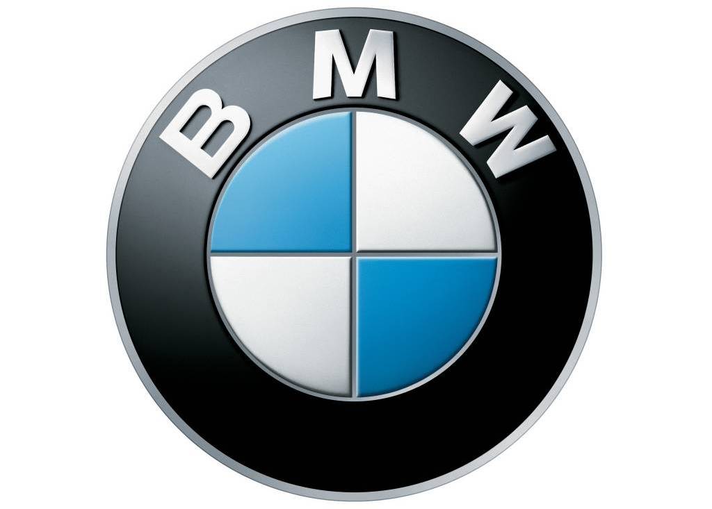 BMW расшифровывается как Bayerische Motoren Werke. Английская версия — Bavarian Motor Works
